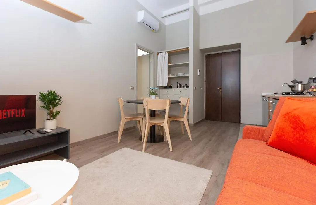 Da Laura Home - City Center - M1 Station-1
